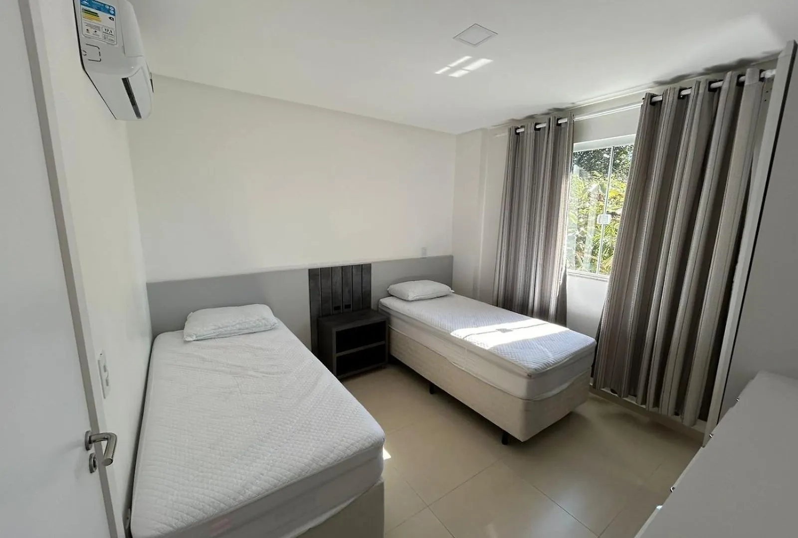 Apartment 082 - Apto Confortavel Na Praia De Bombas Bombinhas Brazil