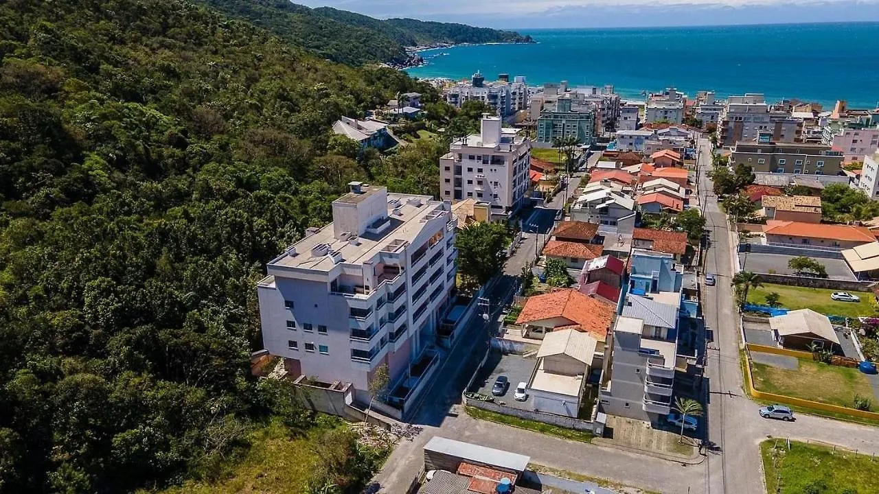 Apartment 082 - Apto Confortavel Na Praia De Bombas Bombinhas